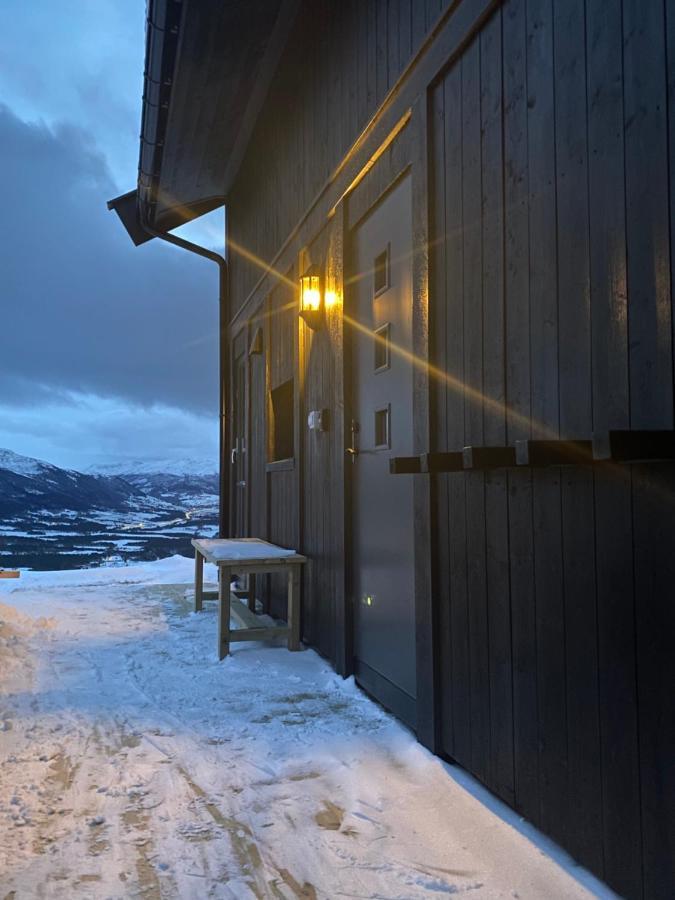 Vangslia, Oppdal. Lekker Leilighet Med Ski Inn/Ski Ut Exterior foto